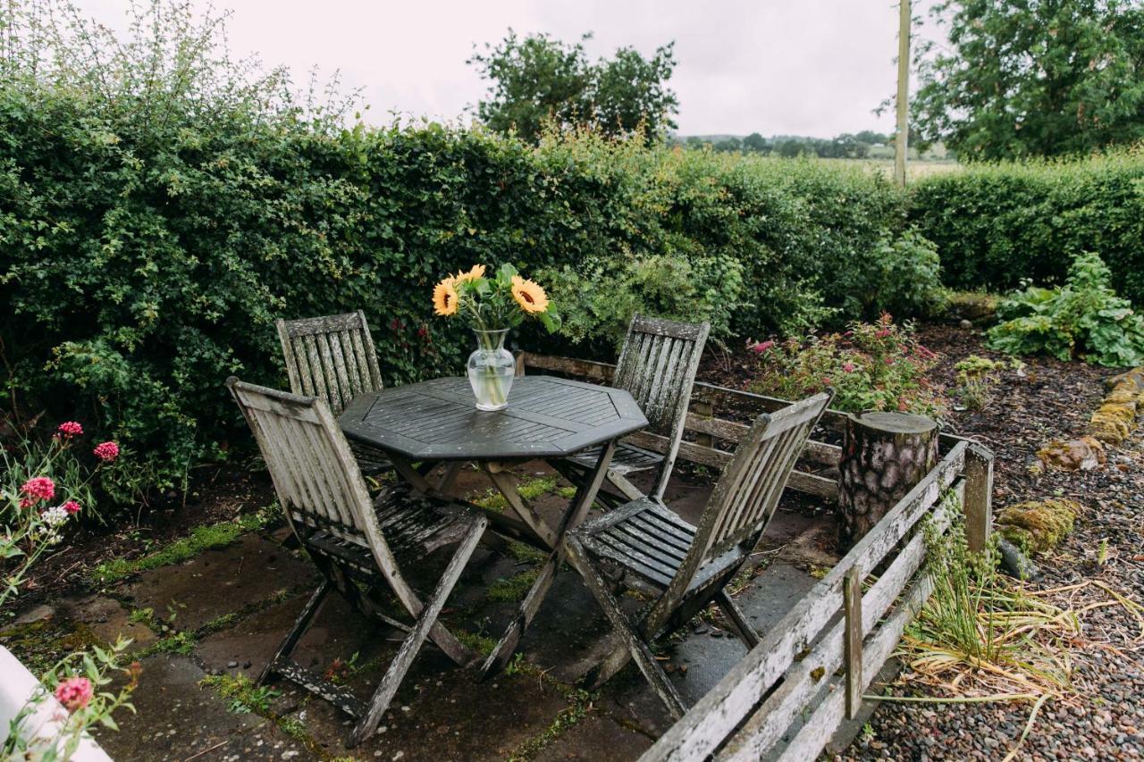 Incheoch Farm Cottage Kilry Exterior photo